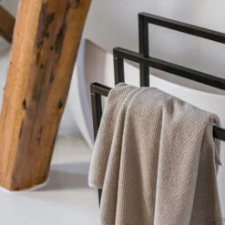 Handdoekrek Sealskin Tube Vrijstaand Zwart -Grohe Verkoopwinkel 8720553004226 4