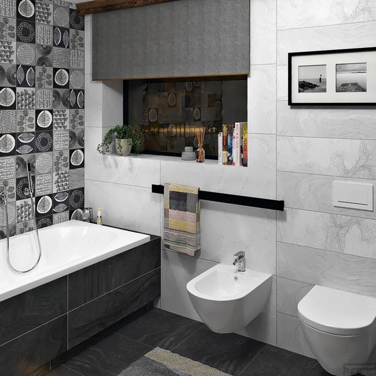 Handdoekhouder Sapho Patron 100x6 Cm Mat Zwart 4 Handdoekhouder Sapho Patron 100x6 Cm Mat Zwart - Afbeelding 2