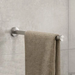 Handdoekrek Geesa Nemox RVS 9 Handdoekrek Geesa Nemox RVS -Grohe Verkoopwinkel handdoekrek geesa nemox rvs sfeer 1