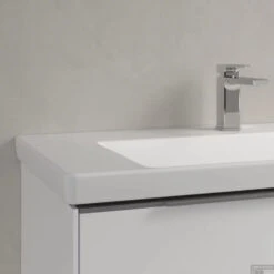 Wastafel Villeroy & Boch Subway 3.0 Met CeramicPlus 1 Kraangat Geen Overloop 100x47x16.5 Cm Stone White -Grohe Verkoopwinkel wastafel villeroy boch subway 3.0 100x47x16.5 cm stone white sfeer5 1